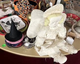 Holiday and craft materials