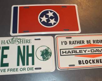 License plate decor