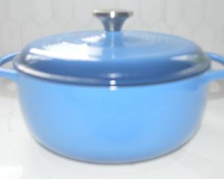 LODGE DUTCH OVEN