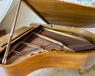 Steinway & Sons ebonized baby grand piano, made exclusively for L. Grunewald Co. New Orleans