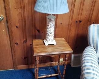 End table; table lamp