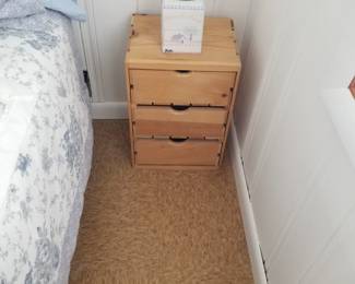 End table