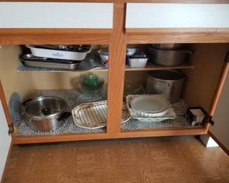Pots & pans; Corningware