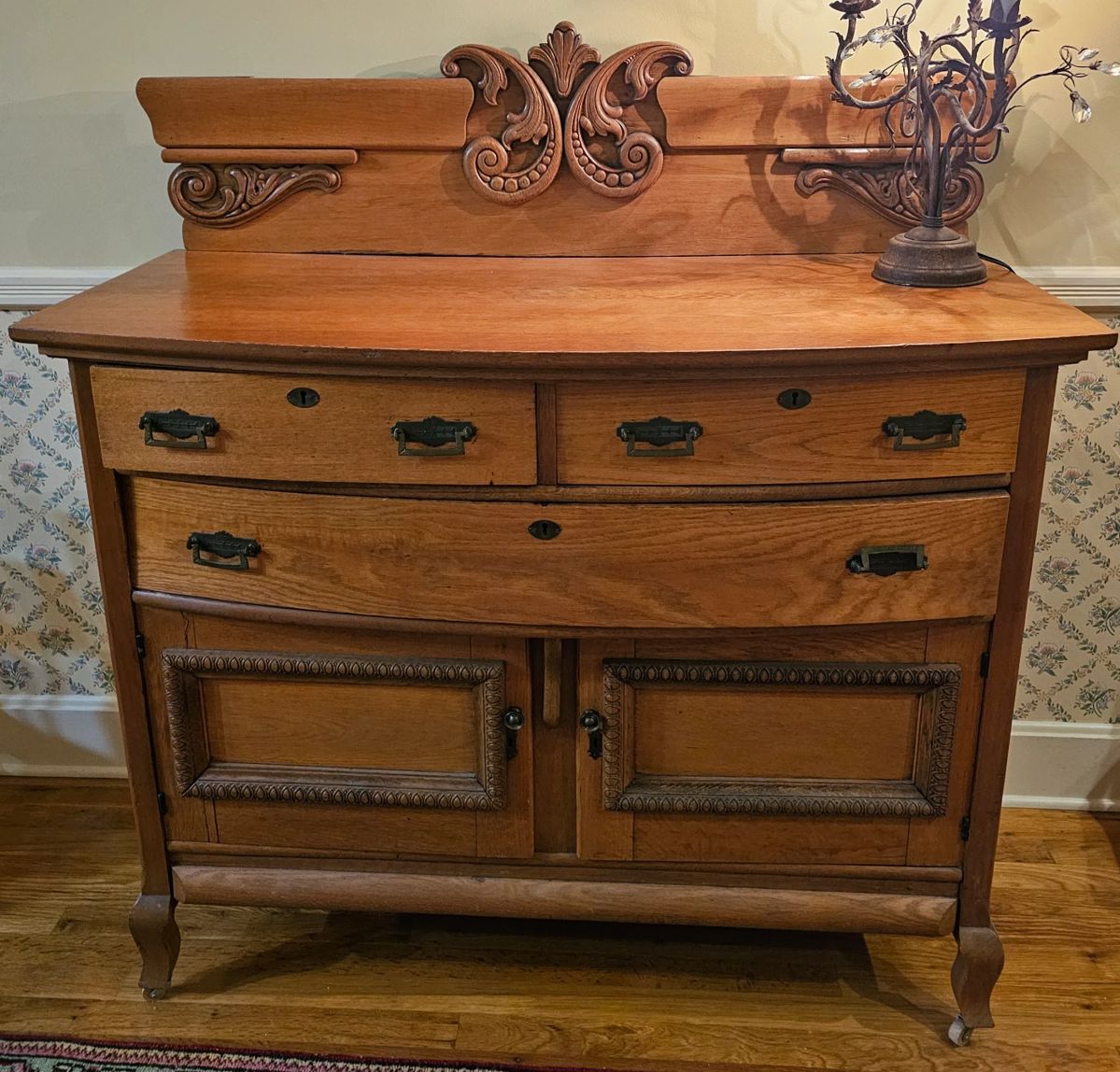Stunning European Oak Sideboard
Antique.