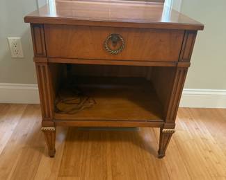 HENREDON FOLIO 6 REGENCY STYLE MCM NIGHTSTAND
