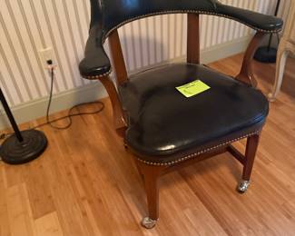 MCM CENTURY BLACK LEATHER ROLLING OFFICE CHAIR