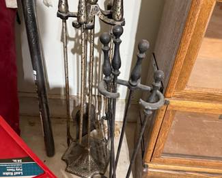 FIREPLACE TOOL SETS