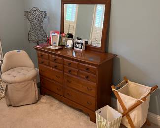 Chest, mirror, stool