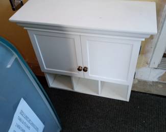 Wall storage cabinet