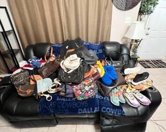 Massive pile of designer purses… Kate Spade, vintage Dooney & Bourke, high-end coach, 2 great options by FRYE, fossil, the sack, and many other fancy brands!