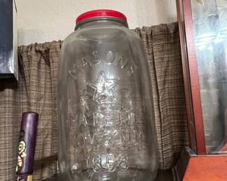 Masons 1858 star/eagle jar!
