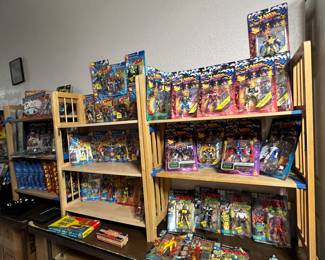 Need marvel action figures… x-men, fantastic four, villains, rare and even crazy color variants… he was a sniper of a collector and tree are some great pieces on this huge collection.