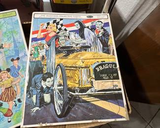 Awesome vintage Munsters drag race “dragula” puzzle; complete and in very nice condition.