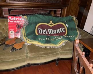 Del Monte Advertising throw
