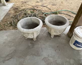 Yard art /pots