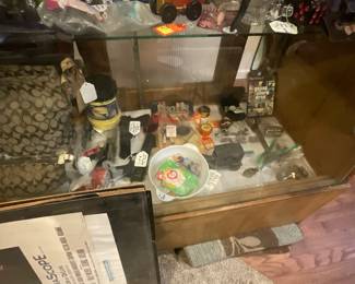 Small collectables