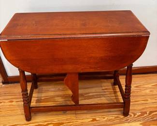 Drop Leaf Table