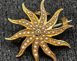 14K Star PendantBrooch