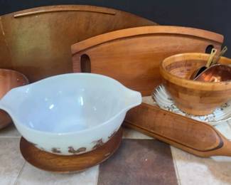 Pyrex Wood Bowls and Trays Copper Bowl and Scoops