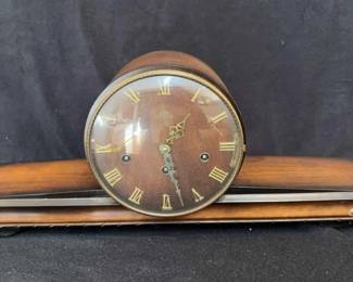 Solar Mantle Clock