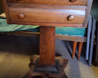 Vintage Empire Sewing with drop leafs