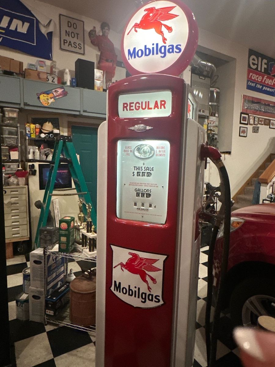 Vintage Mobilgas Pump