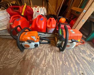Gas cans