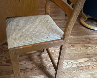 Side chair