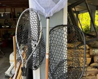 Multiple lots of different kinds of fishing dip nets
