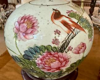 STUNNING ANTIQUE JARS