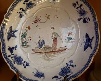 18th-century Chinese Qianlong Period saucer dish