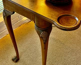 Fabulous antique cherry Queen Anne game table