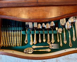 #14 - Oneida Golden Royal Chippendale Stainless - 12 Five-piece place settings plus serving pieces $160