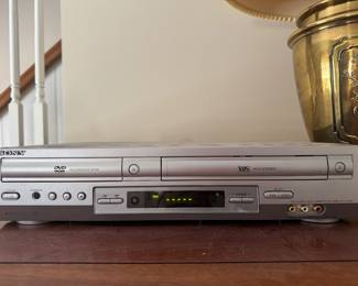 Sony DVD/VHS Player