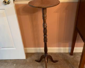 #136    Wooden plant stand    36”       $20