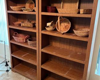 bookshelves, baskets