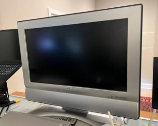 Sharp 25” TV w built-in DVD player LC-26DV20U $100