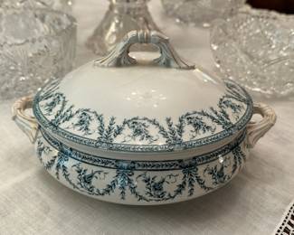 Tureen
