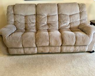 Sofa w/ recliner ends