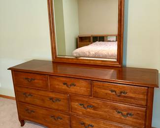 Thomasville dresser