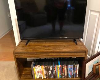 TVs - VHS -DVDS