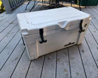 Igloo Sportsman insulated cooler