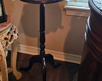 Plant stand