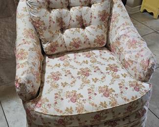 cute chair for guestroom