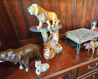 lots of tropical animals
