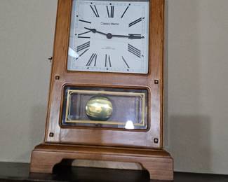 mantle clock