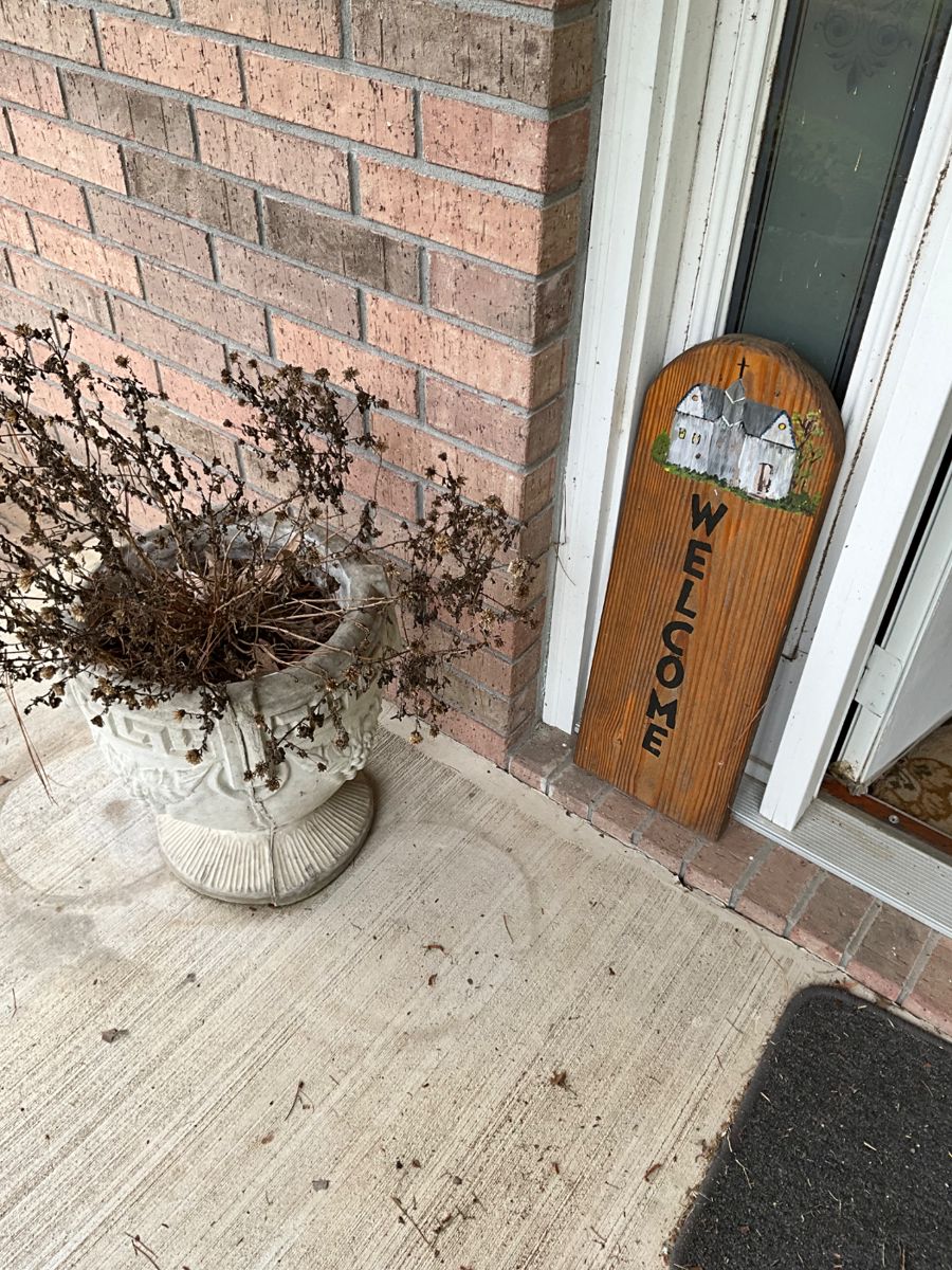 Front porch - planter & welcome sign