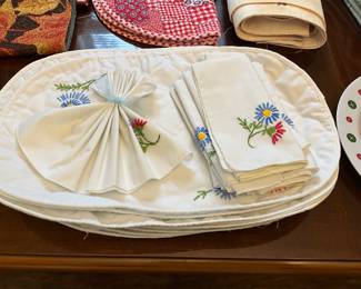 Dining room - items on table