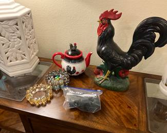 Decor on desk