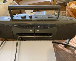RCA am/fm radio & player